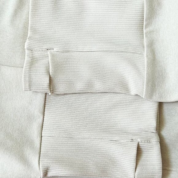Athleta SoftLuxe Mock Neck Crop Top Ivory Beige Heather Long Sleeve Size XL - Picture 7 of 8
